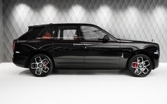 Cullinan BLACK BADGE BLACK/RED 4 SEATER STARS