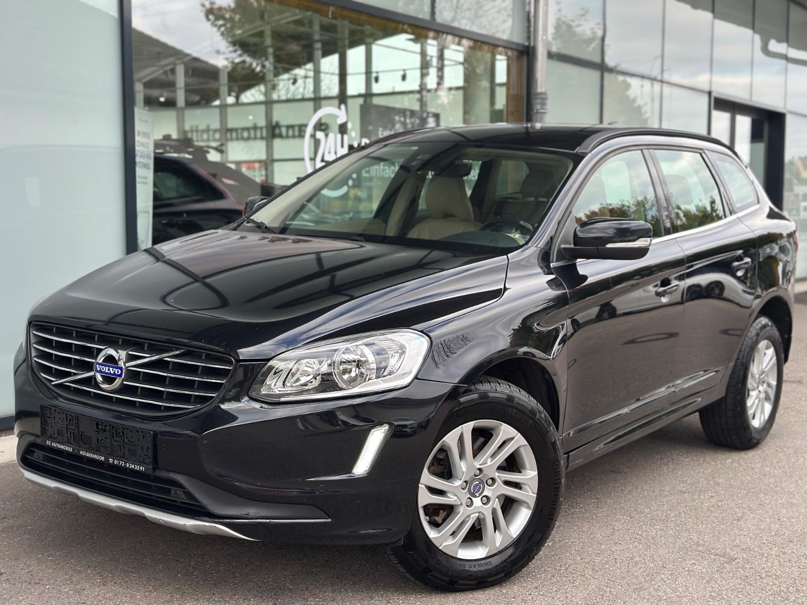 Volvo XC 60 XC60 Momentum AWD-Leder-Navi-Allrad-1 Hand