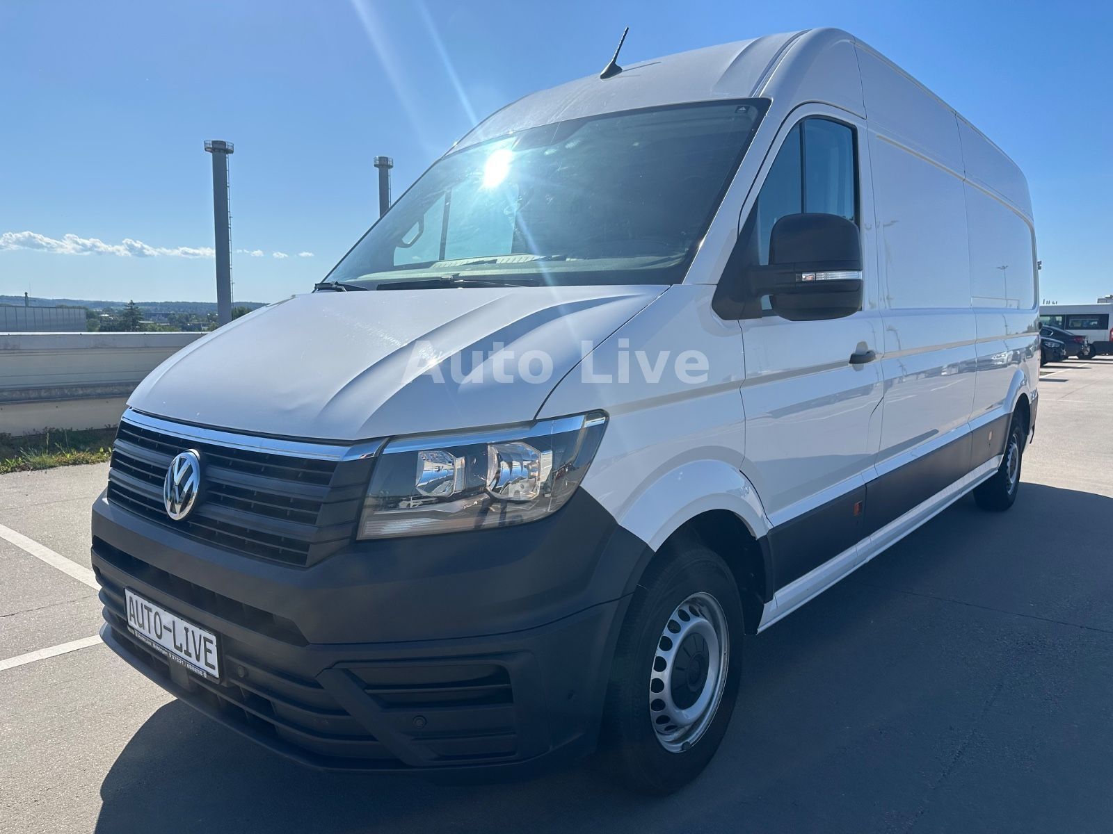 Volkswagen Crafter - 1