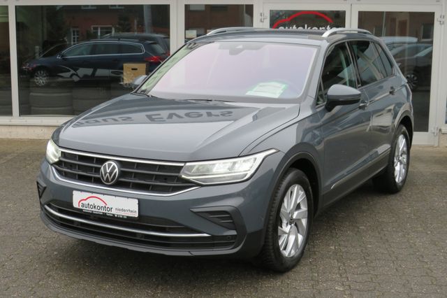 Volkswagen Tiguan Active KAMERA 18`NAVI PARKLENK ACC 1.Hd