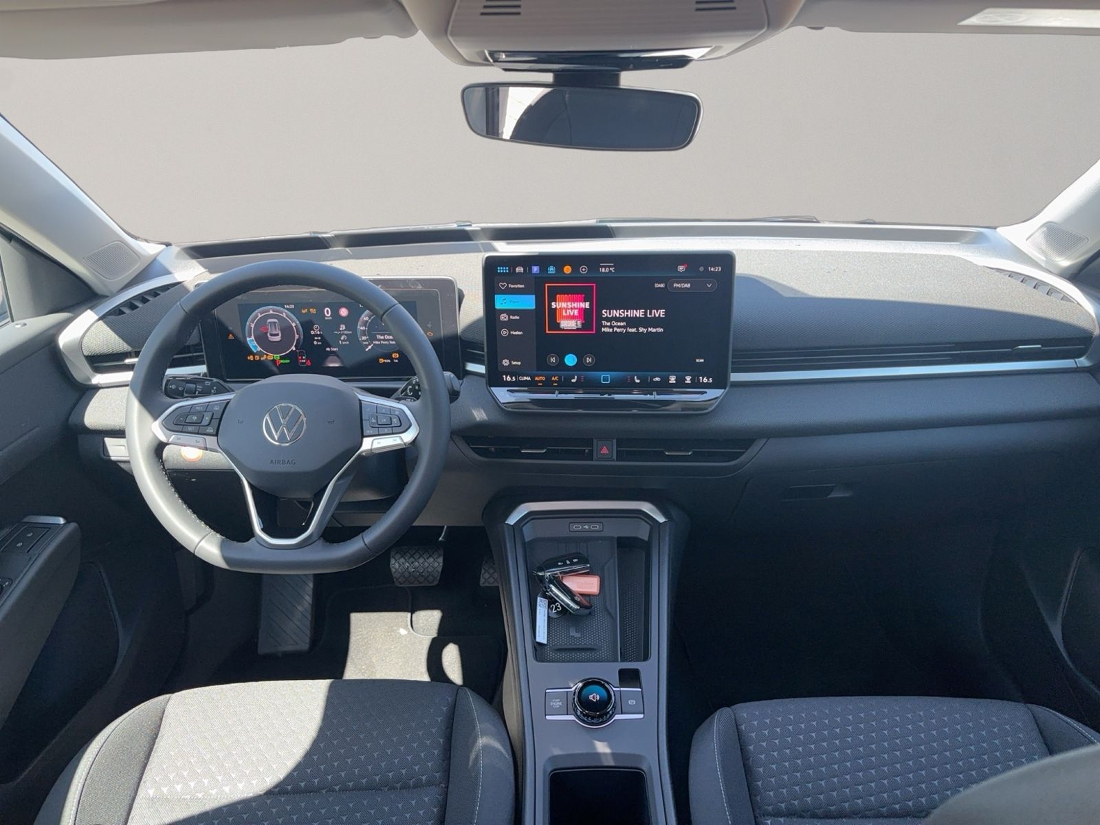 T-Roc Life 1.5 eTSI, Energy, ACC, RearView, App