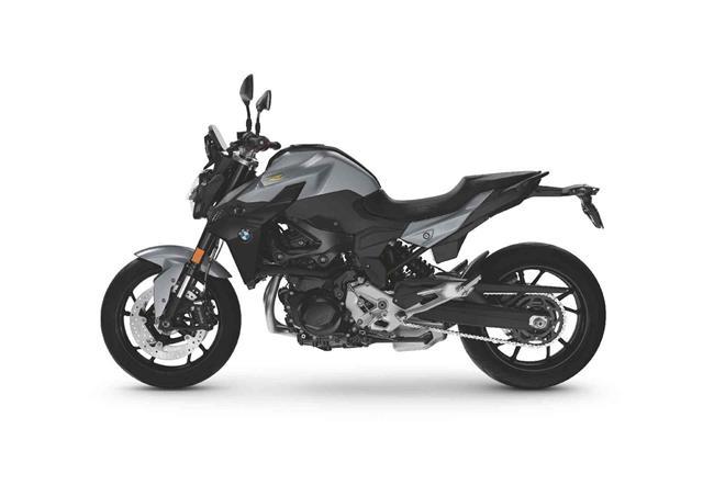 BMW F 900 R A2 tiefergelegt