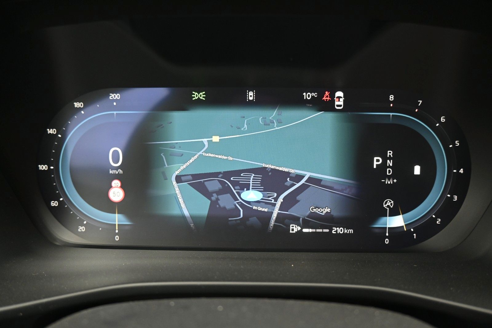 Fahrzeugabbildung Volvo XC40 B3 DKG *360°*ACC*Allwetter*Lenkradhzg*