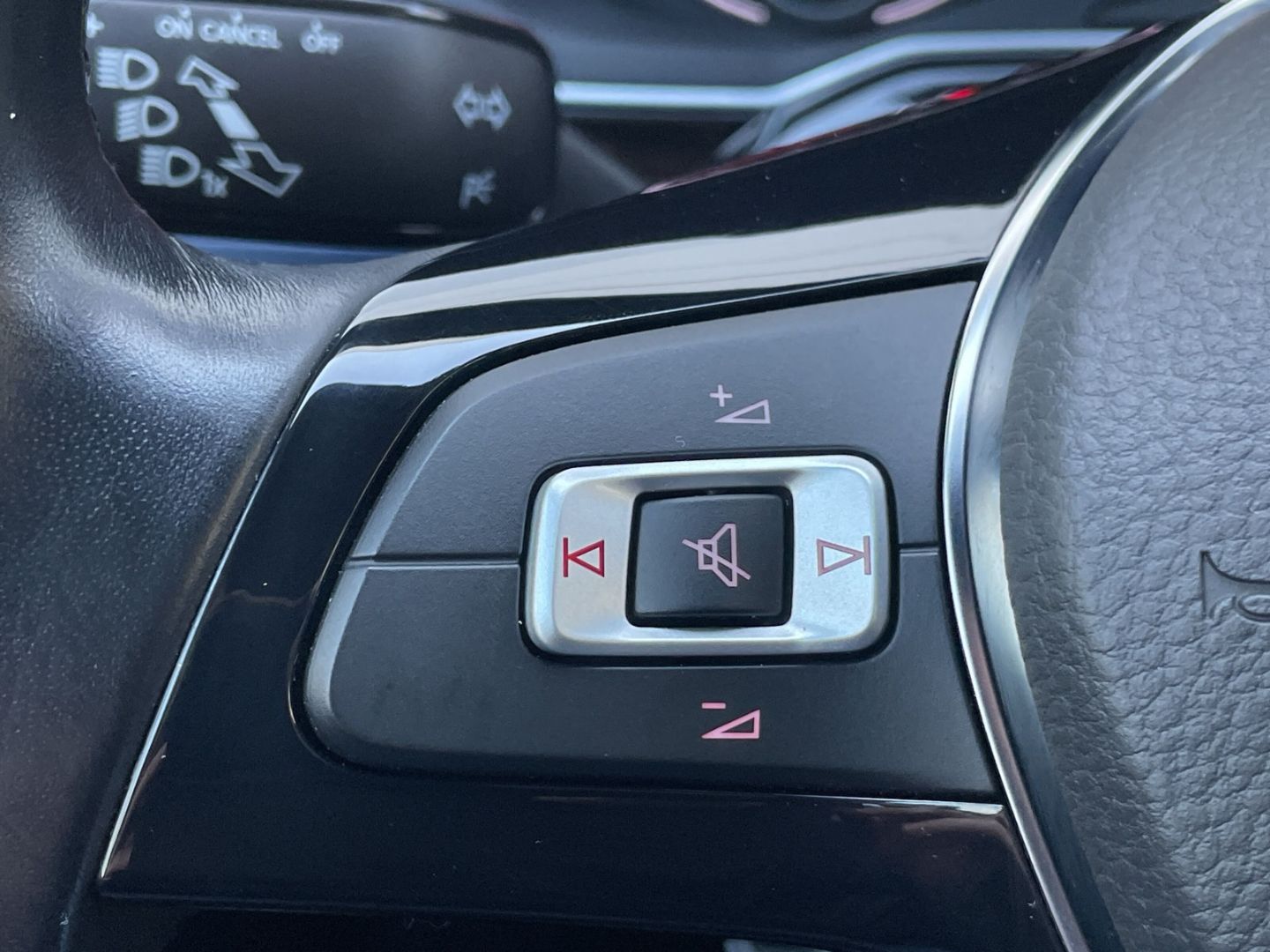 Polo 1.0 TSI United Kamera/Keyless/Navi/App-Con.