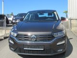 Volkswagen T-Roc Basis 1.5 TSI DSG- Navi-PDC-SHZ-AHK-2.Hand - VW T-Roc Gebrauchtwagen in Bochum