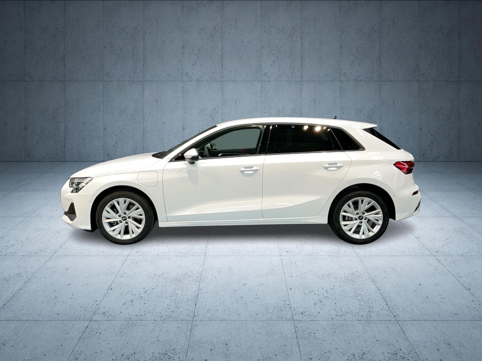 Audi A3 Sportback 40 TFSI e S tr. LED Navi Virtual