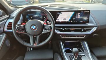 BMW XM - 11