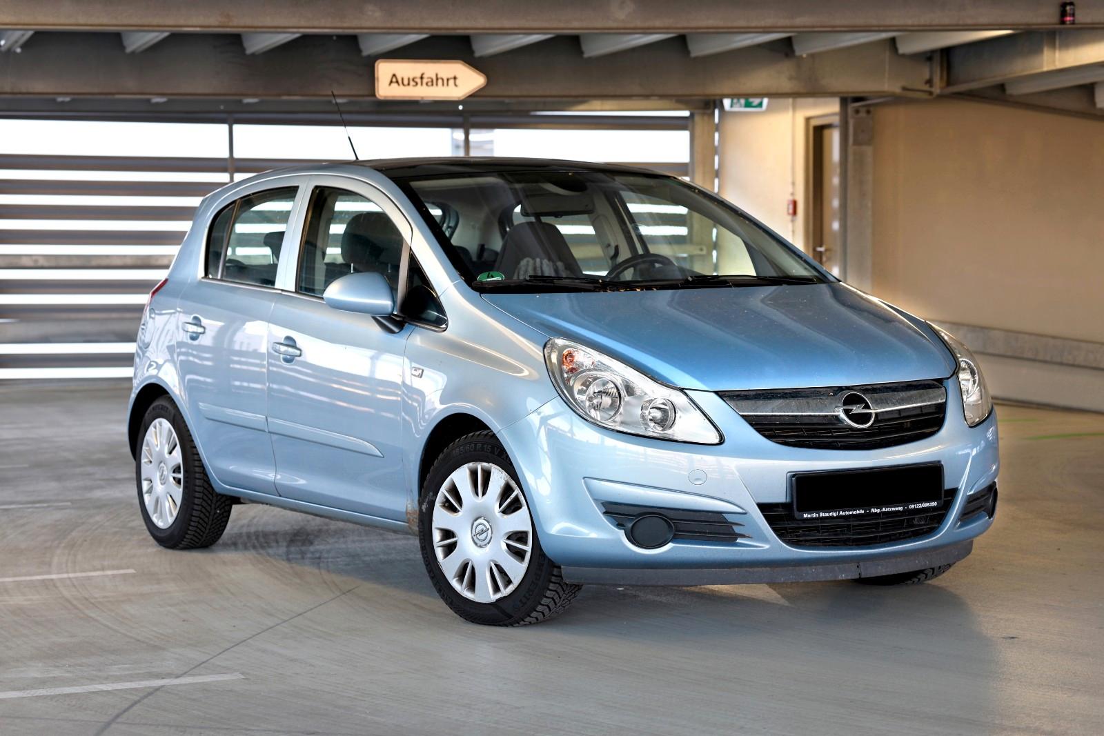 Opel Corsa D | TÜV NEU | PDC | Pano | Lenkrad Heizung