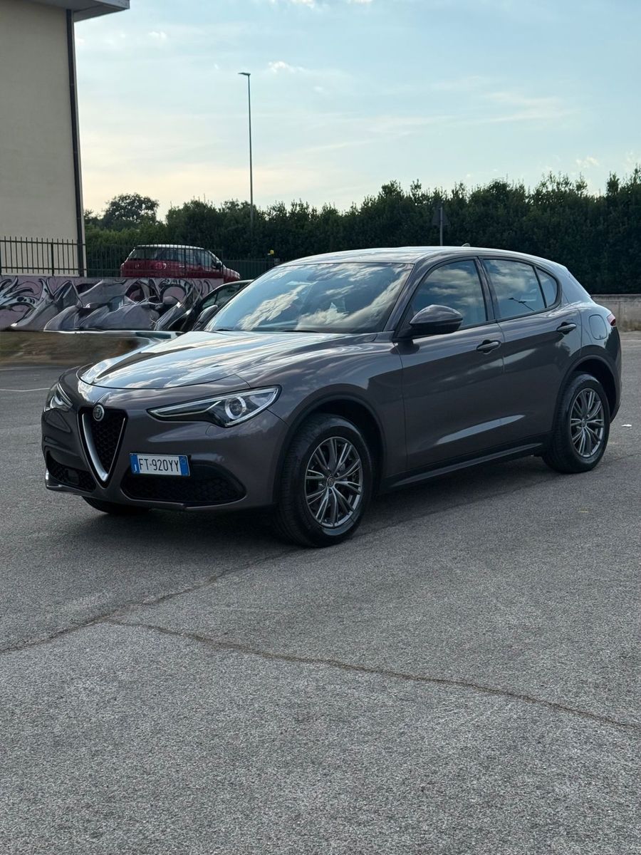 Alfa Romeo Stelvio 2.2 Turbodiesel 190 CV AT8 Q4