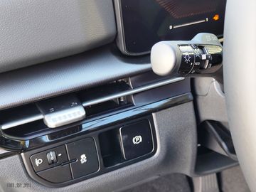 Kia Sportage 1.6T DCT-MJ.26-NAVI-LED-KAMERA-SHZG-PDC