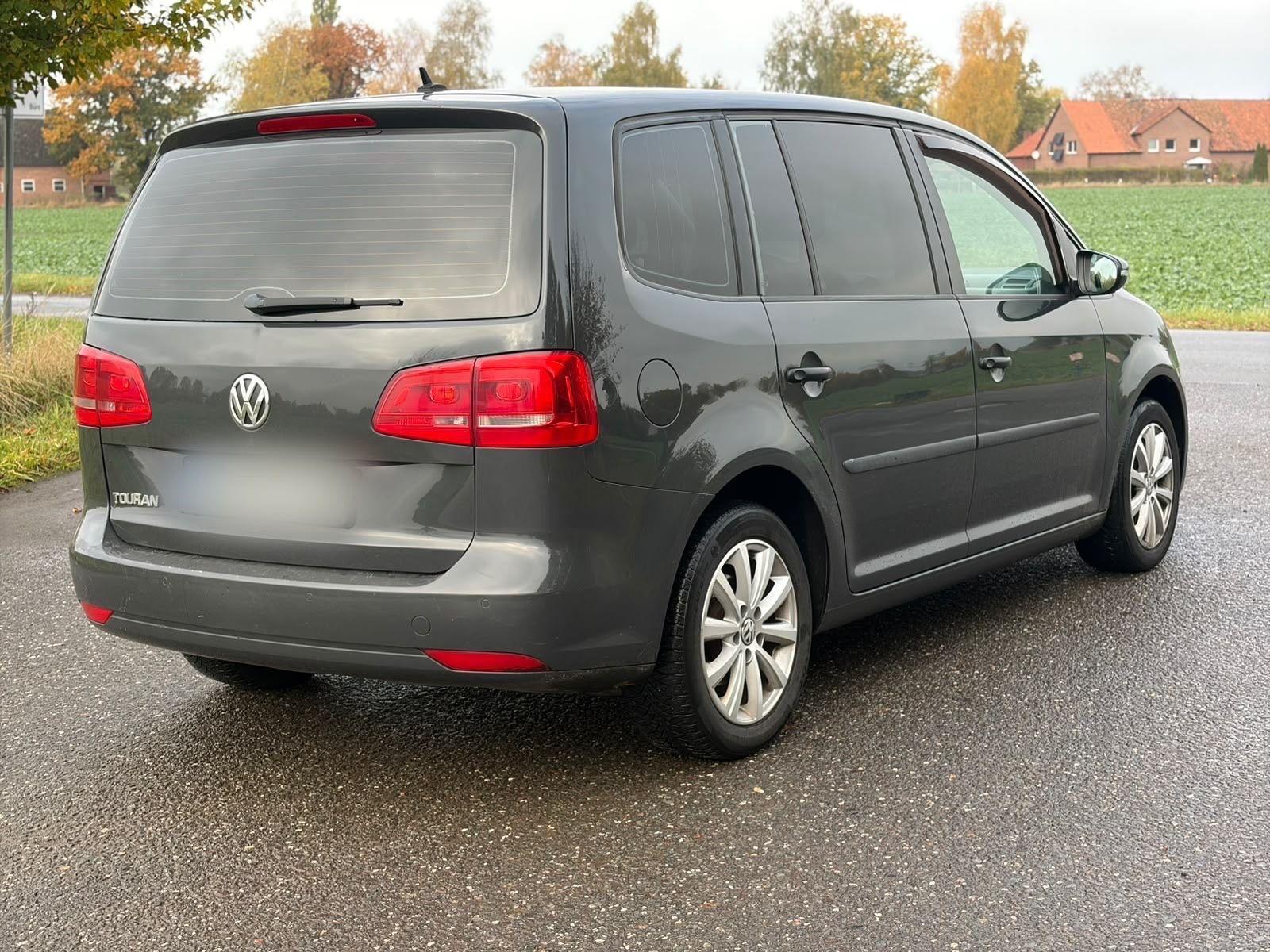 Volkswagen Touran 2015 — photo 5