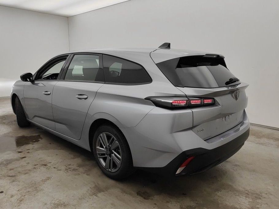 Fahrzeugabbildung Peugeot 308 SW Active Pack 1.2T NAVI/LED-MATRIX/PDC/ALU