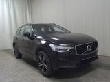 Volvo XC60 D4 R Design AHK Navi LED Leder el.Heck RFK - Volvo Gebrauchtwagen von 2020
