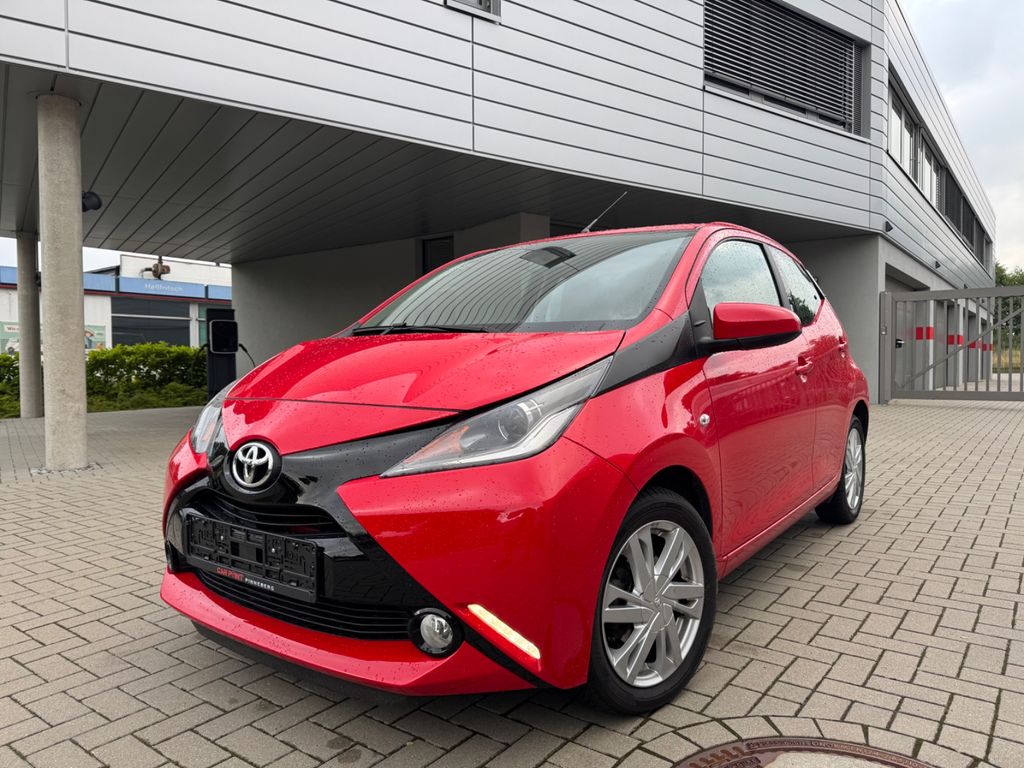 Image of Toyota Aygo (X)