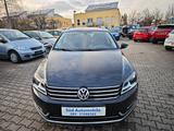Volkswagen Passat Variant 2.0 TDI Highl BMT KAM*NAVI*LEDER - Volkswagen Passat aus 2013