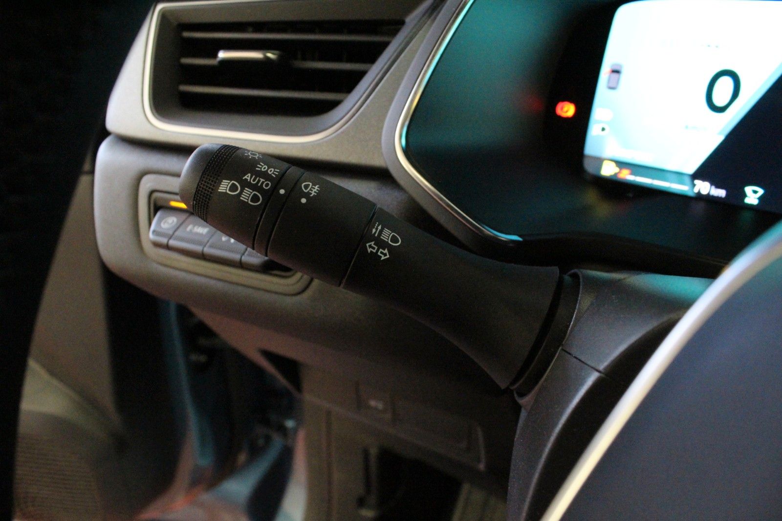 Fahrzeugabbildung Renault Symbioz E-Tech Full Hybrid 145 Techno *Winterp.*