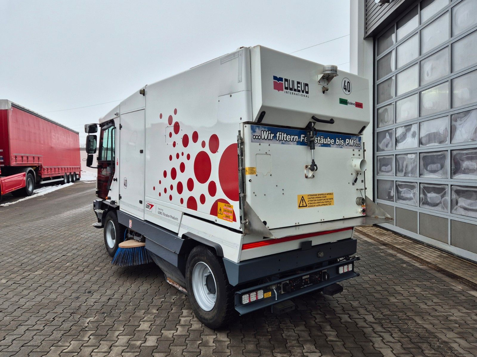 Fahrzeugabbildung Andere Dulevo 6000T Allradlenkung