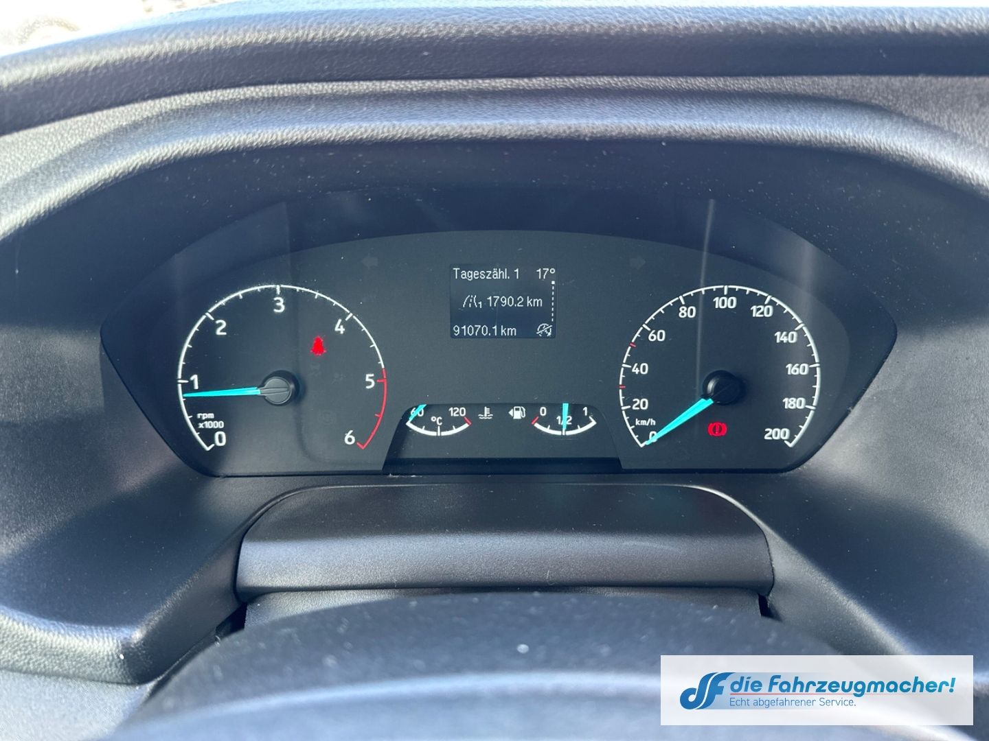 Fahrzeugabbildung Ford Transit 350 L3 Trend LIFT* Temp Tel.-Vorb. PDCv+