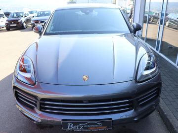 Porsche Cayenne - 2