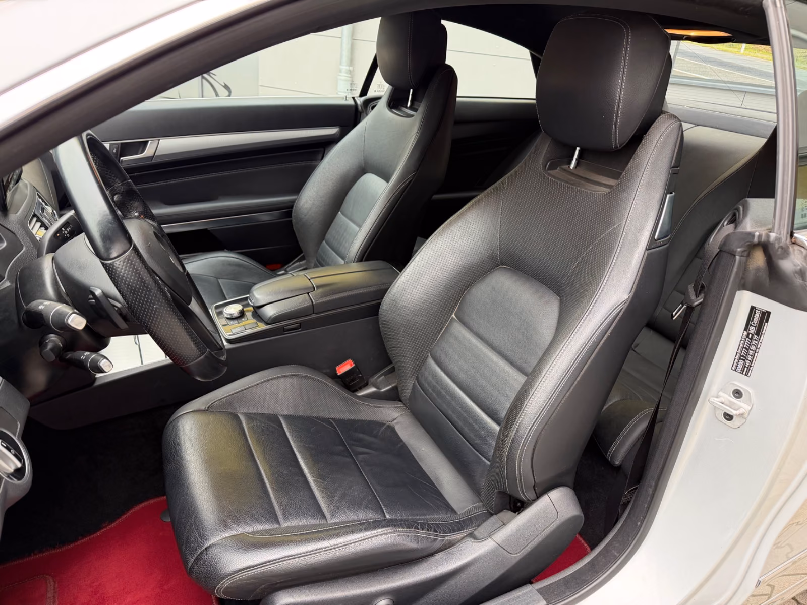 Mercedes-Benz E 200 E Coupe/LEDER/LED/KAMERA/2.HAND/TEMPOMAT