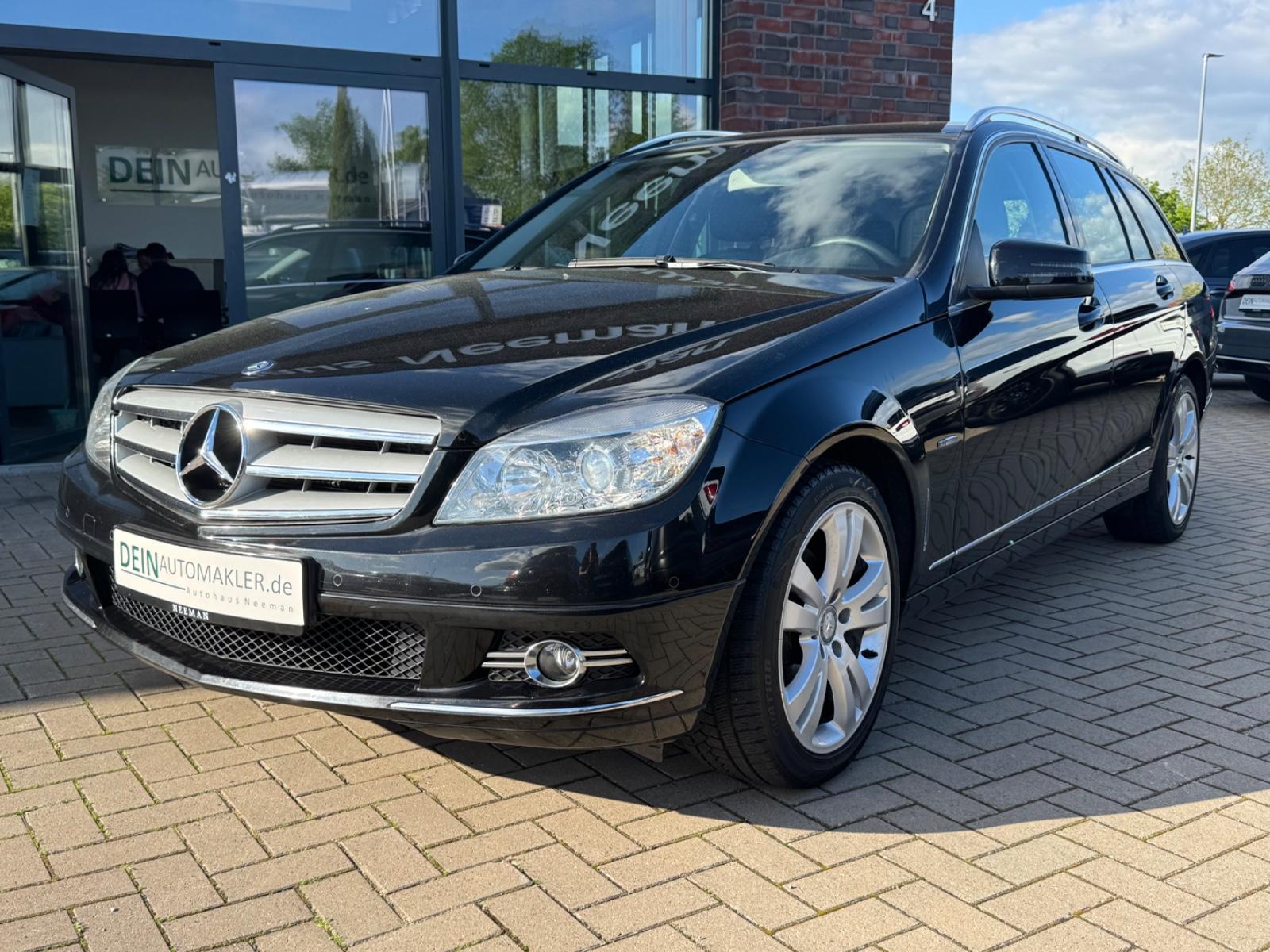 Mercedes-Benz C 180 T CGI AVANTGARDE *Navi*Leder*