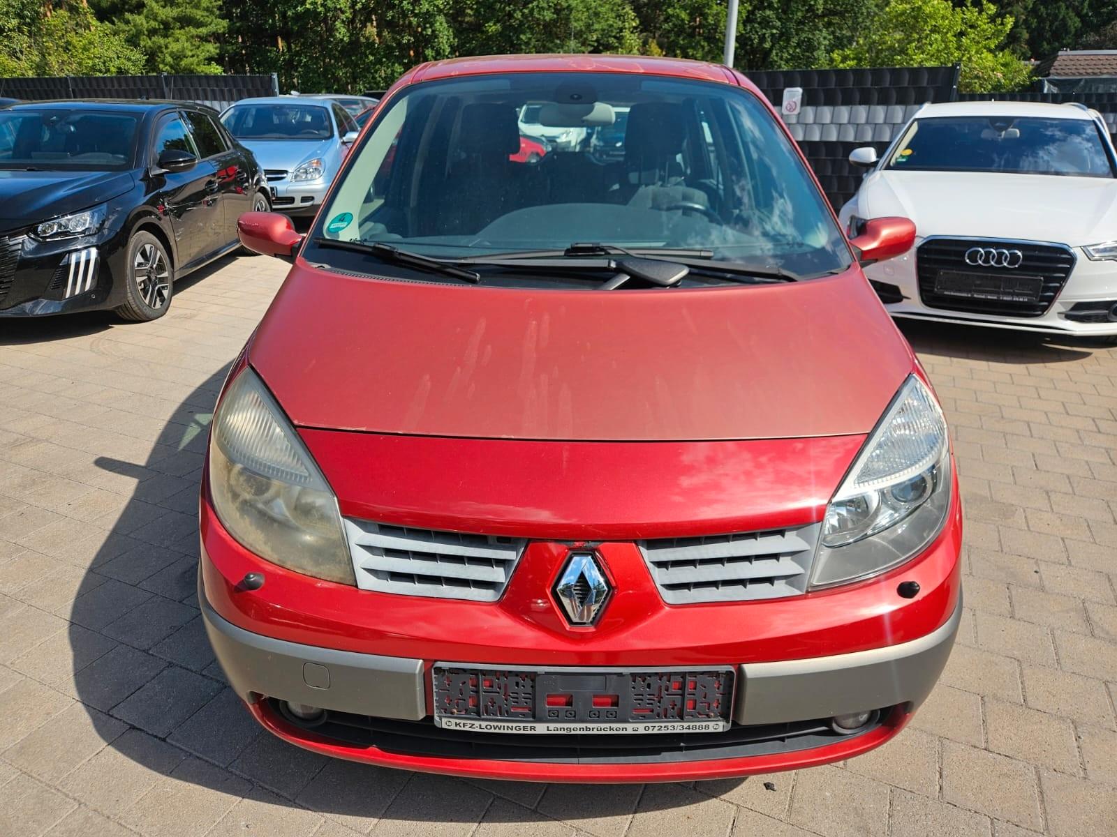 Renault Scenic 2006 — interior