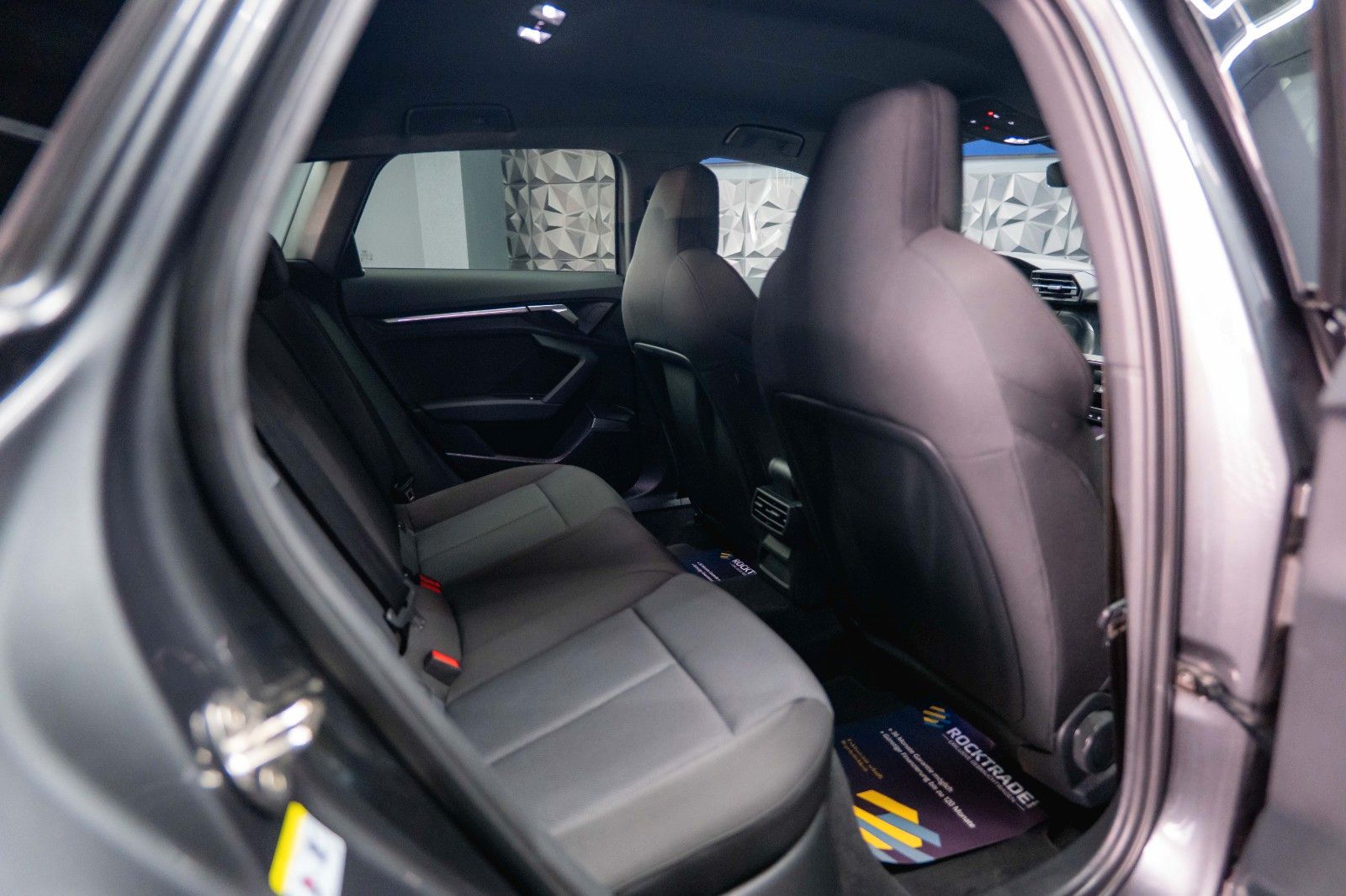 Fahrzeugabbildung Audi A3 Sportback 45 TFSIe S line Plus Night*ACC*B&O*