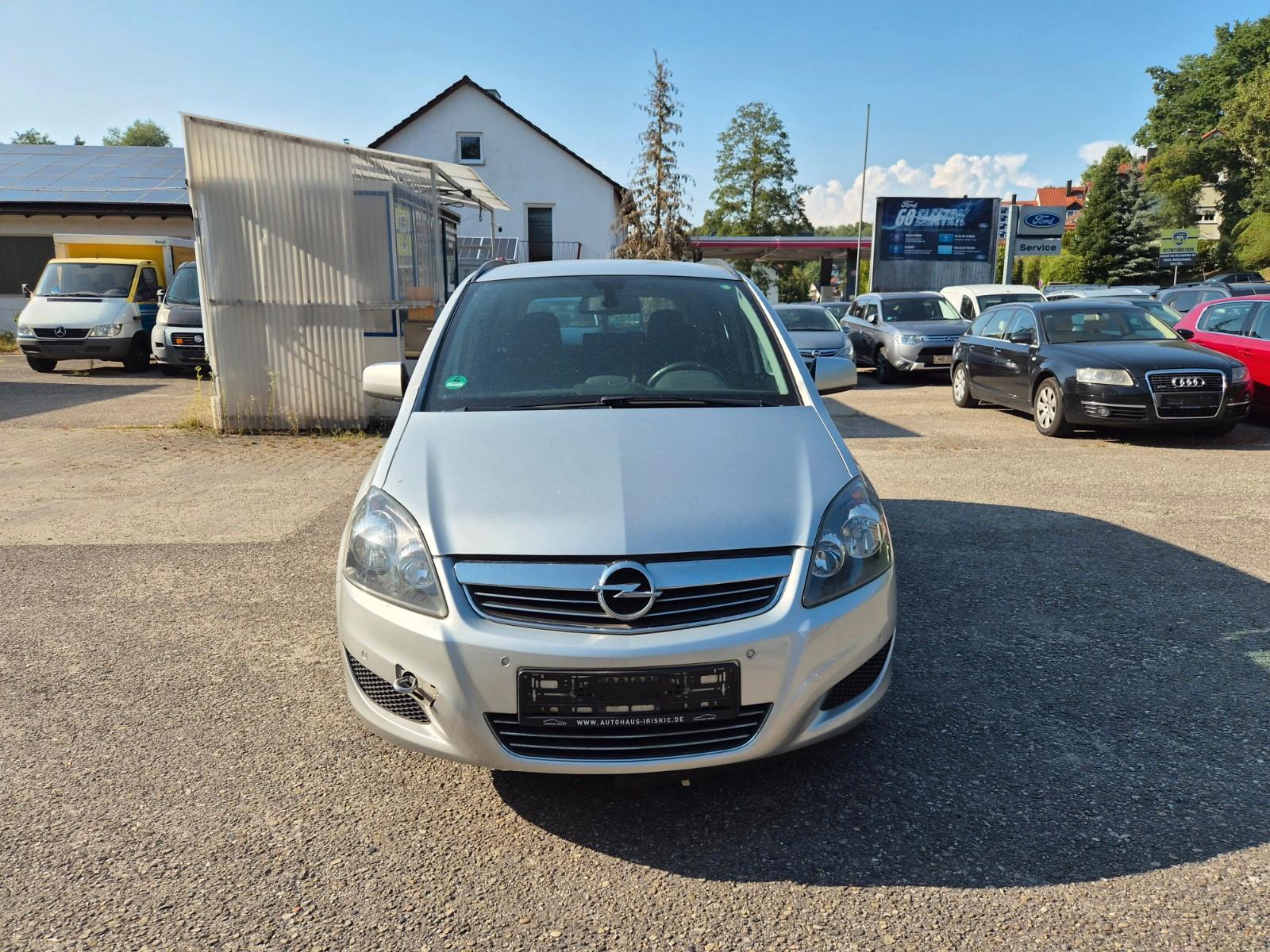 Opel Zafira 1.6 ecoFLEX Family Plus