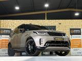 Land Rover Discovery 5 R-Dynamic HSE D300 AWD/7-SITZ/360°/ - Land Rover Discovery: Dynamic Hse