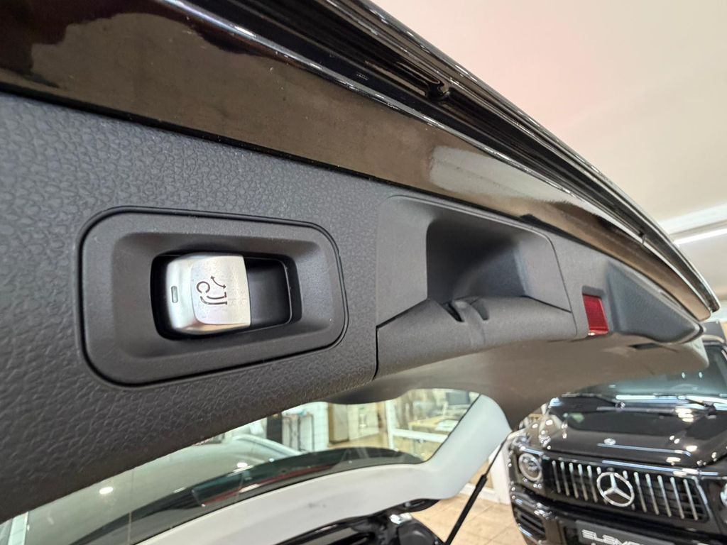 Mercedes-Benz C 300 - Bild 29