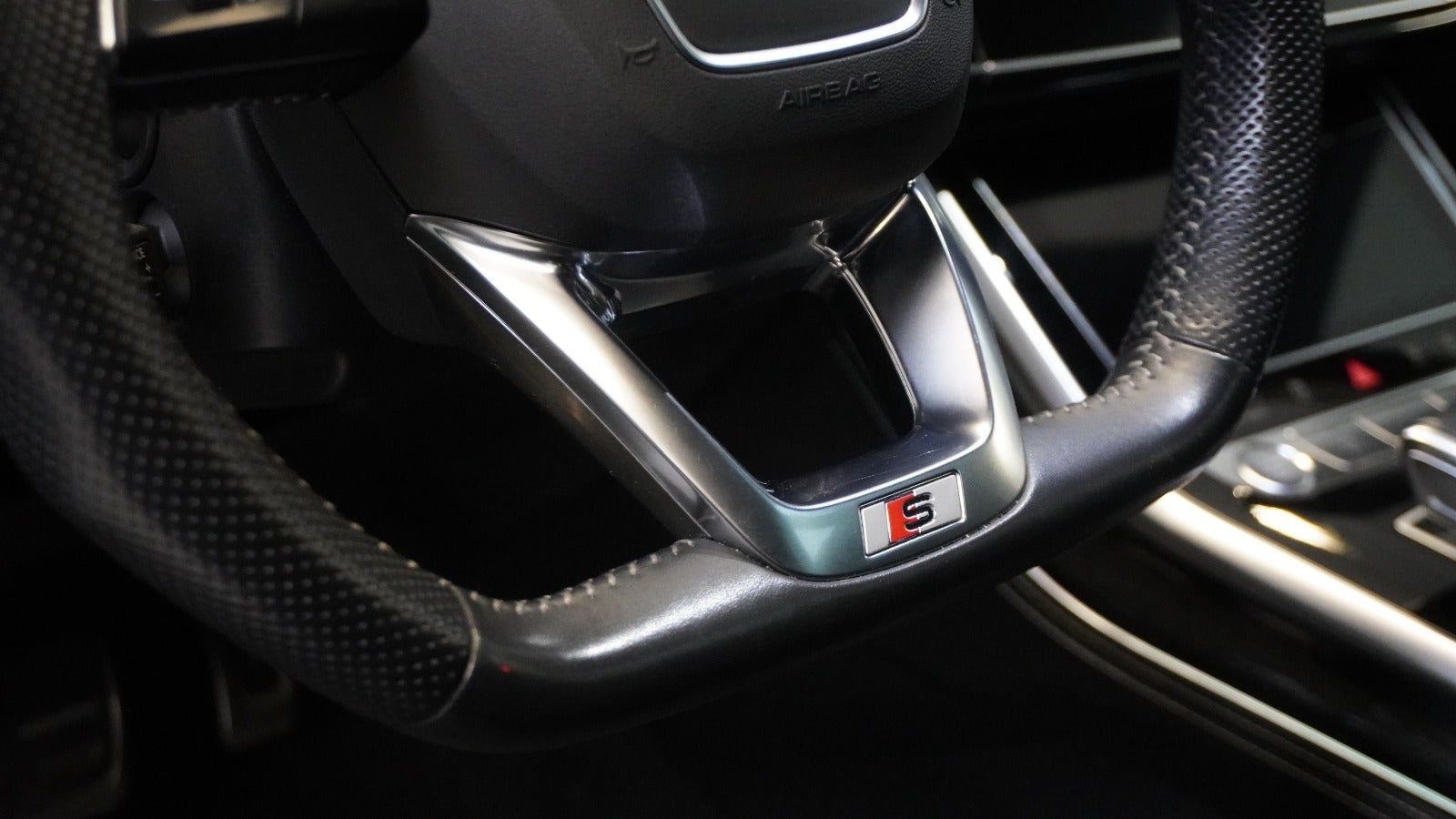 Audi Q8 50 TDI S-Line S Sitze*Pano*HUD*360*Massage imagem 3