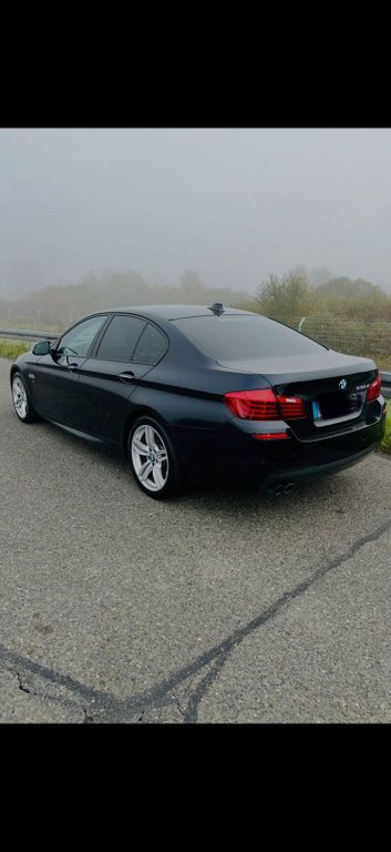Image of BMW 530