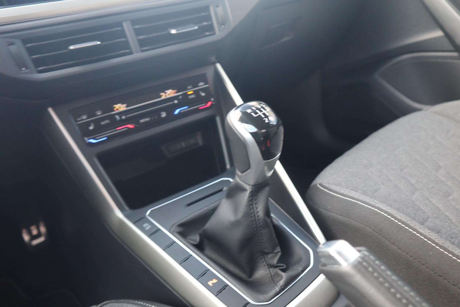 Volkswagen Polo 1.0 Move LED Navi Sitzheizung Klimaaut. PDC, миниатюра 19