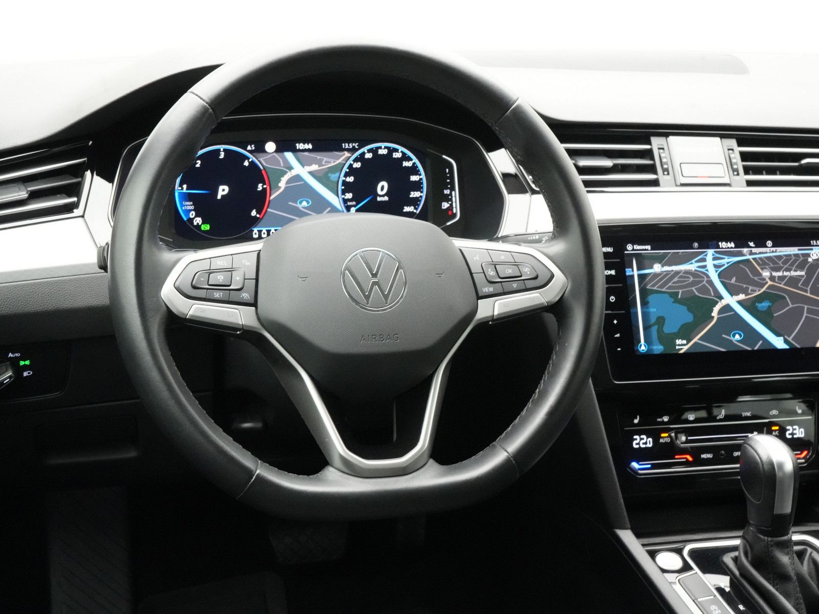 Volkswagen Passat Variant - Bild 9