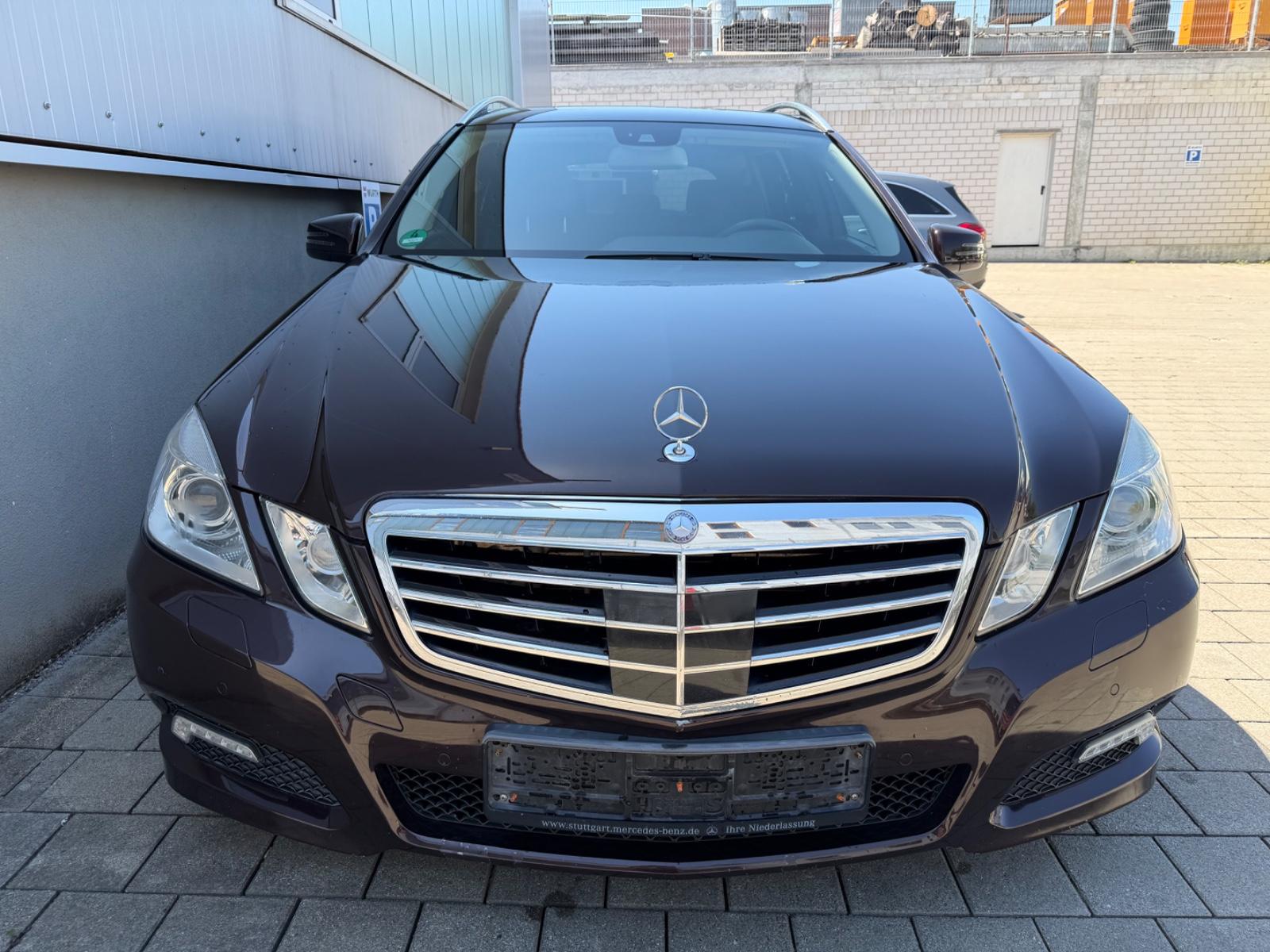 Mercedes-Benz E 350 CDI BlueEfficiency*AVANGARD*NAVI*XENON