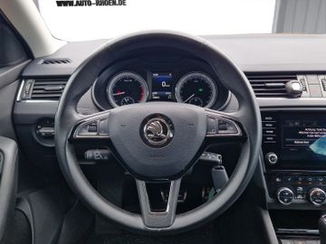 Skoda Octavia - 8