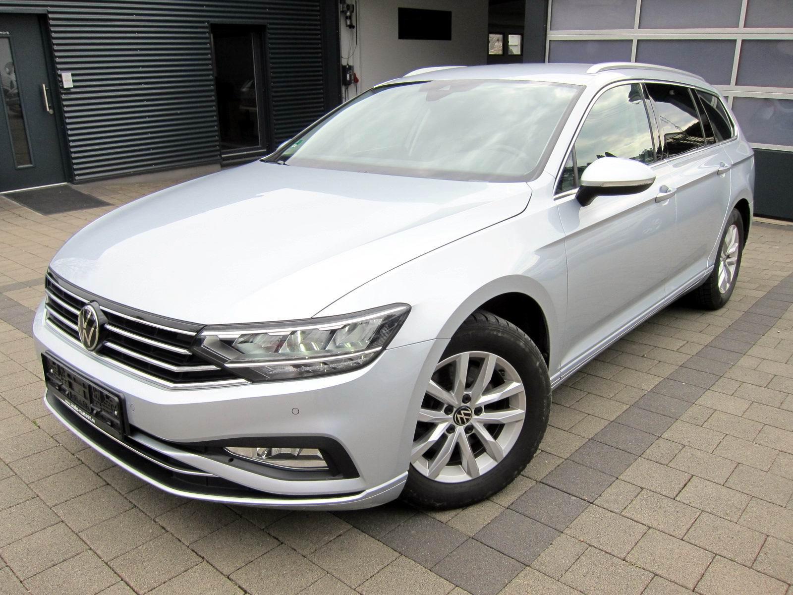 Volkswagen Passat Var Business 2,0TDI DSG LED KameraAHK Nav