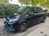 Mercedes-Benz V 300 d AVANTGARDE AMG LANG 360°KAMERA|SPUR|TOT - gebrauchte Mercedes-Benz V 300 aus dem Jahr 2021