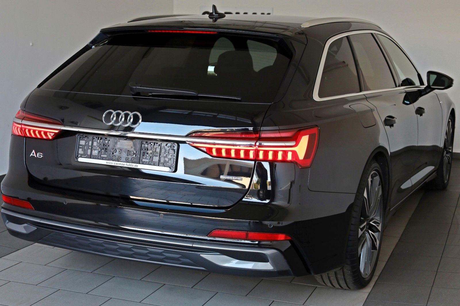 Fahrzeugabbildung Audi A6 Avant 40 TDI quattro S line TLeder,Matrix-LED