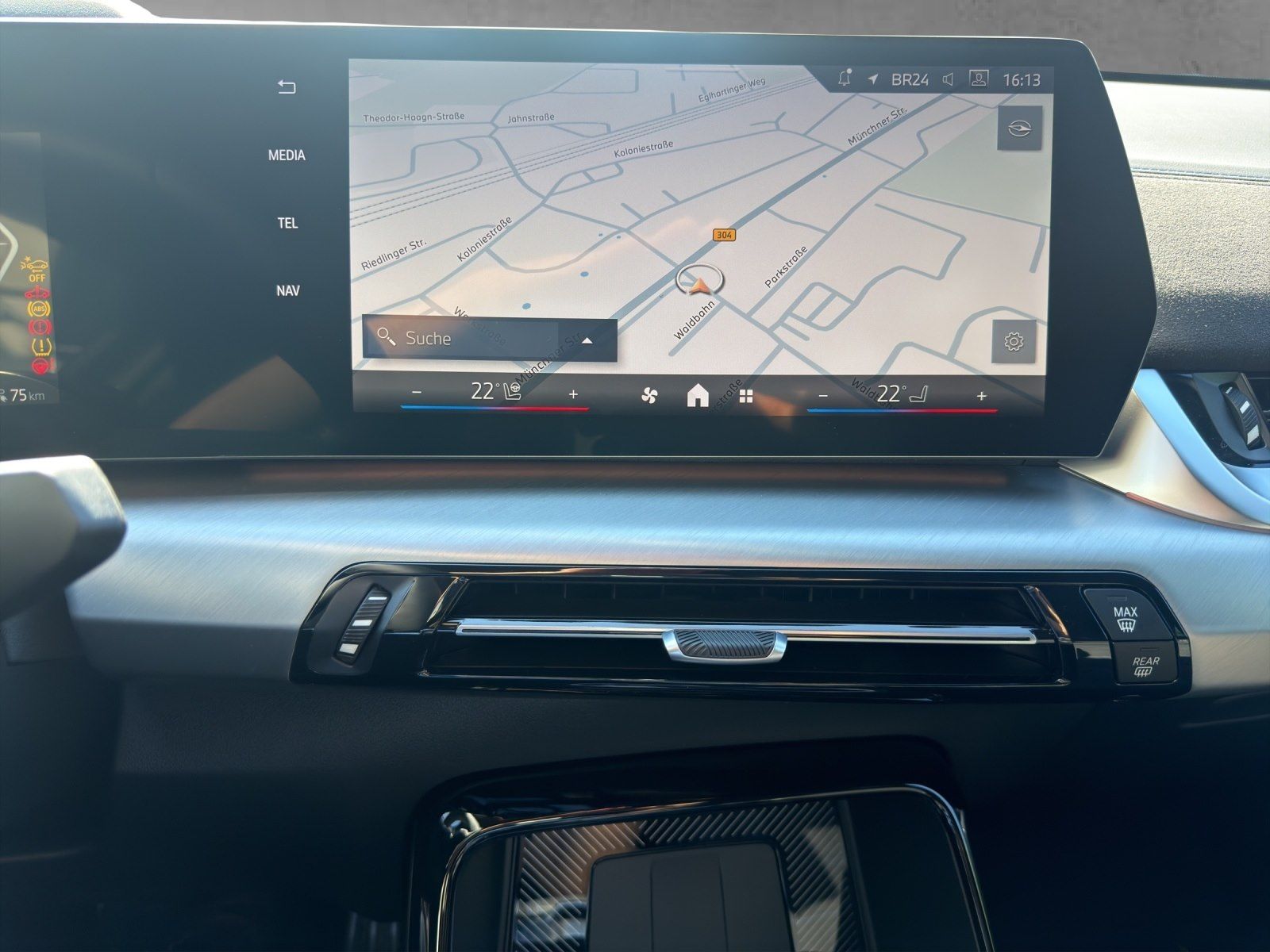 BMW iX2 - Bild 18