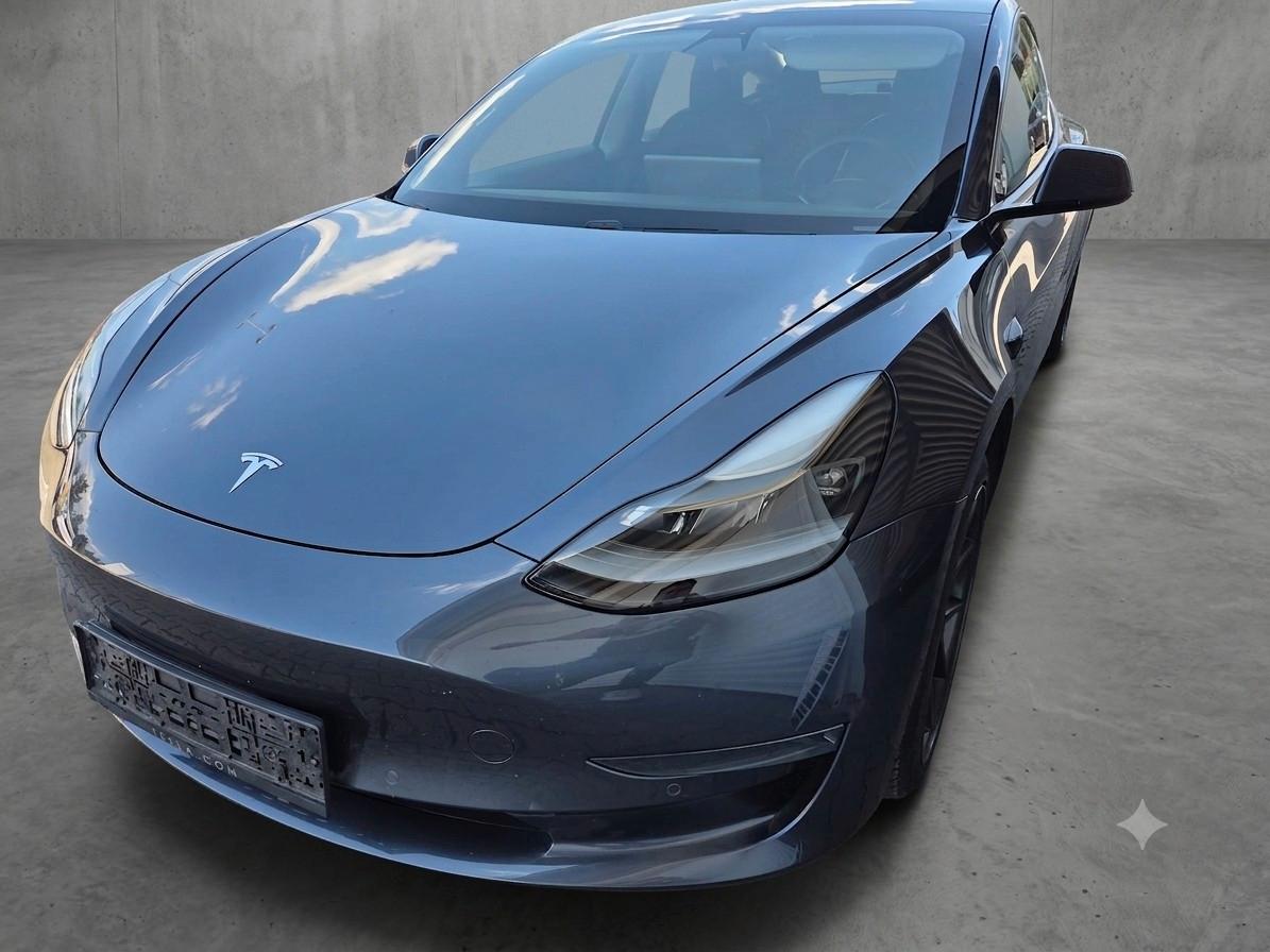 Tesla Model 3 Long Range Dual AWD