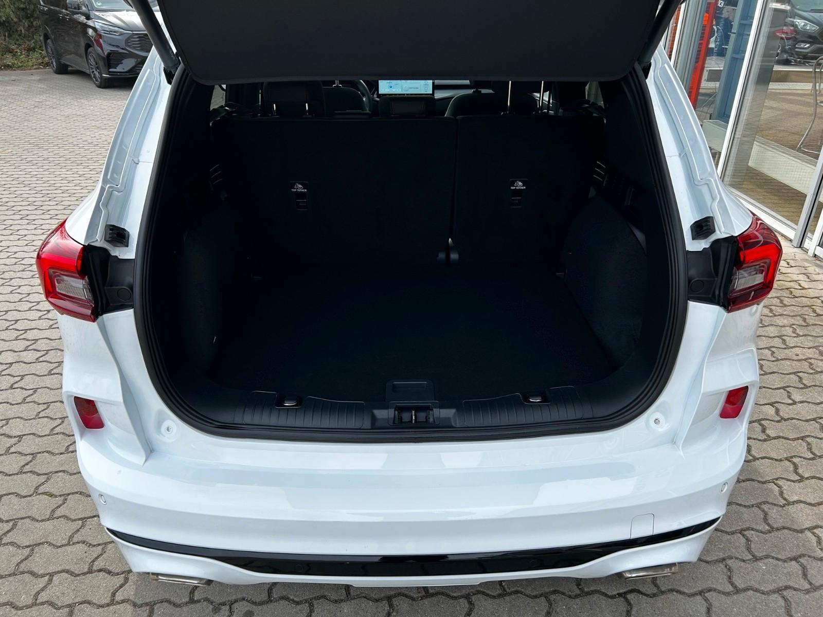 Ford Kuga Hybrid ST-Line X *AWD*PANO*360°*MatrixLED*