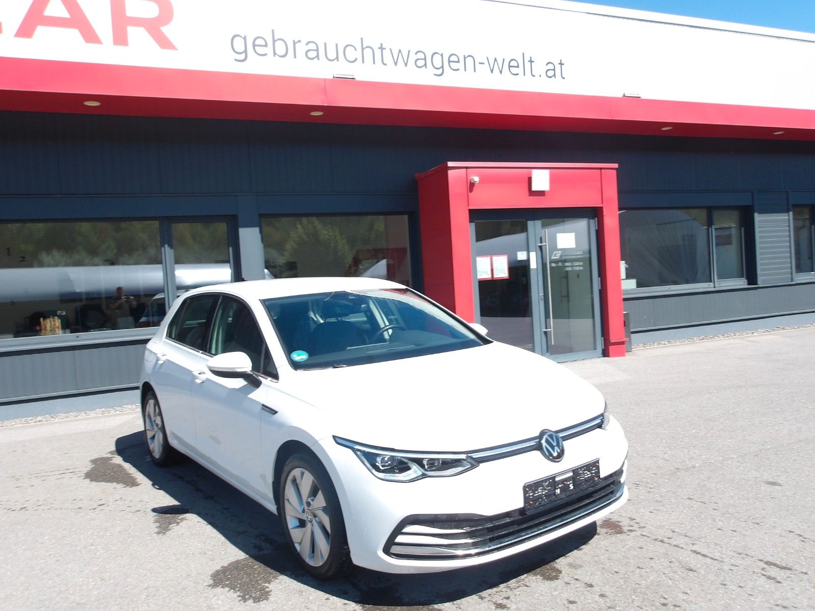 Volkswagen Golf VIII Lim. Style 110kw *LED+*NAVI*EXP.14990* imagem 3