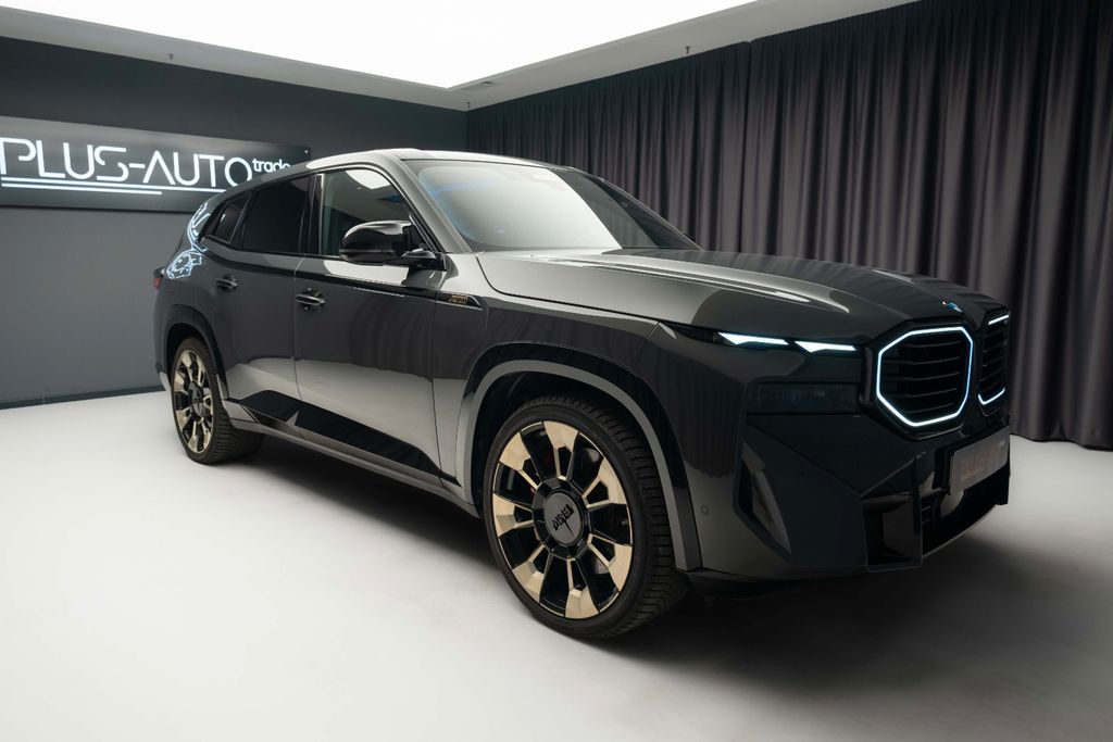 Image of BMW XM