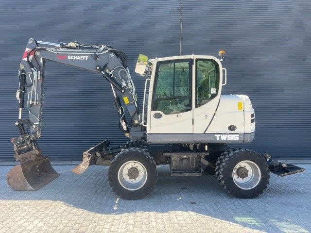 Schaeff TW95 *Bj2017/3850h/Klima/Sw/Tilt/Schild/Pratzen*