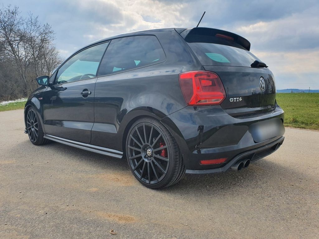 VW Polo 1.8 TSI DSG GTI WRC Look Neue Vorderbremsen