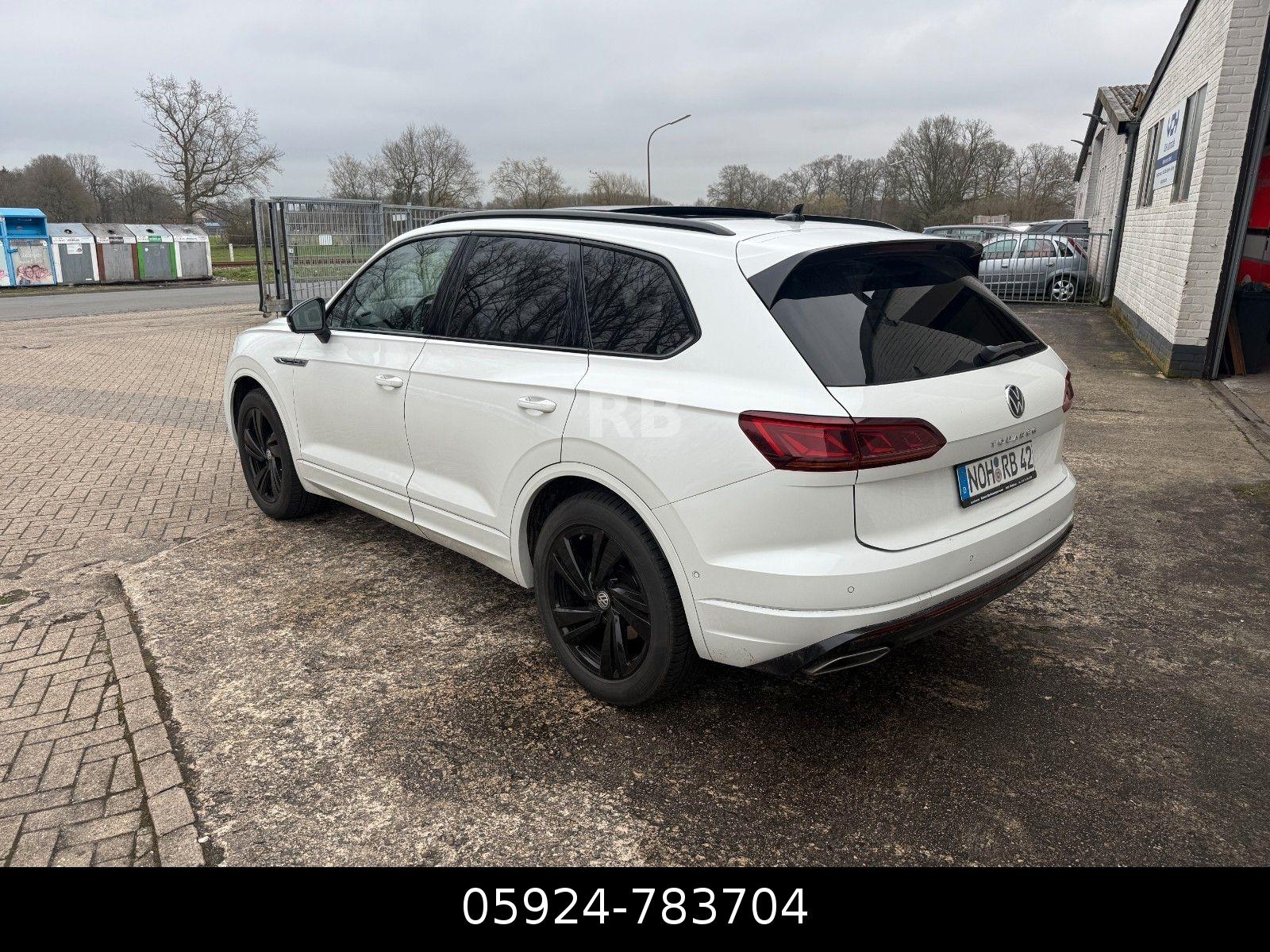 Volkswagen Touareg R-Line 4Motion Head Up Pano Volleder