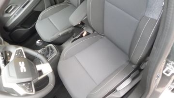Dacia Sandero Essential SCe 65 PS mit Klima + Lookpake