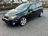 Volkswagen VW Golf GTI TÜV Neu - Volkswagen Golf aus 2009: GTI