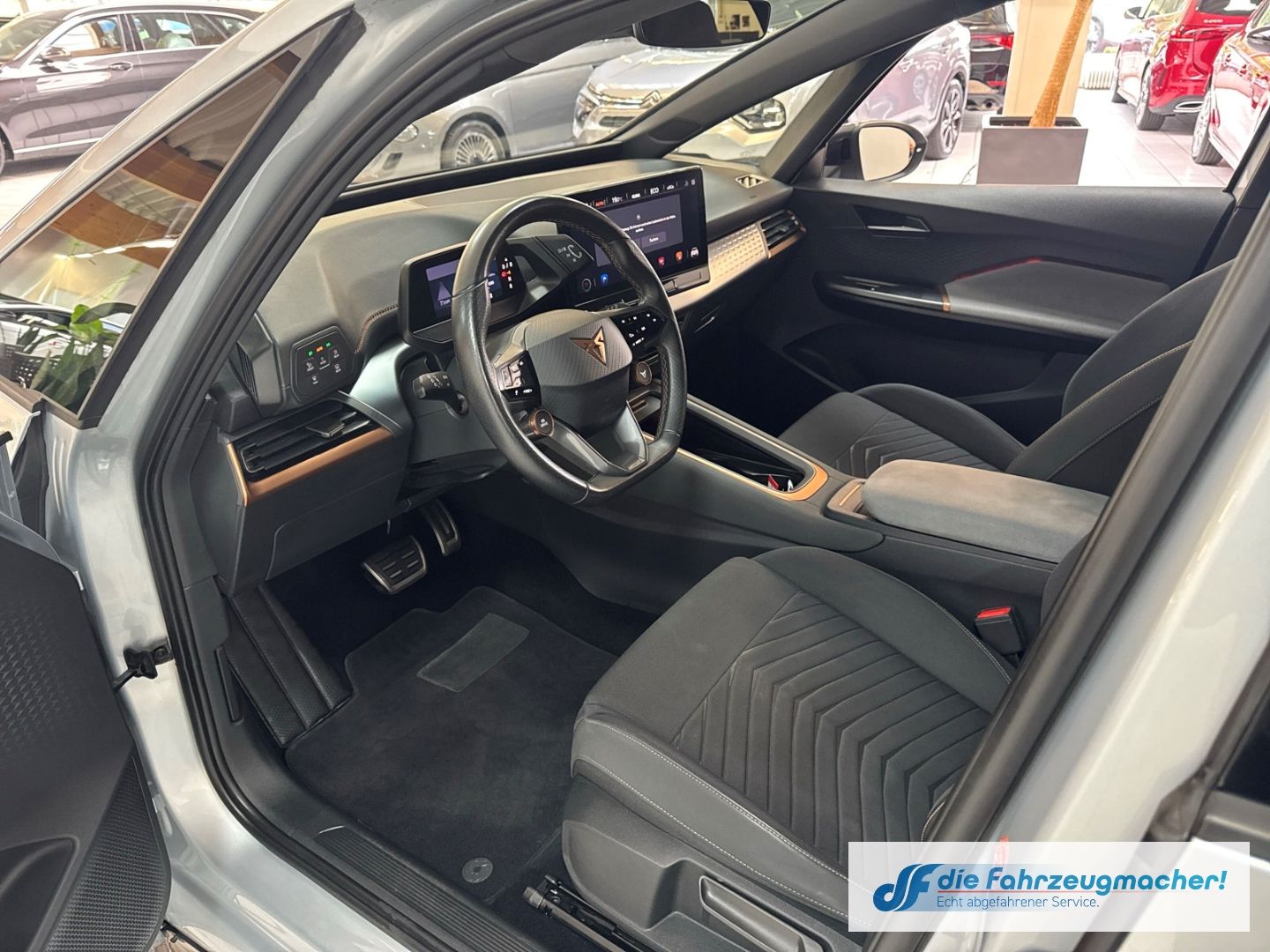 Fahrzeugabbildung CUPRA Born 170 kW Navi Digitales Cockpit 360 Kamera LE